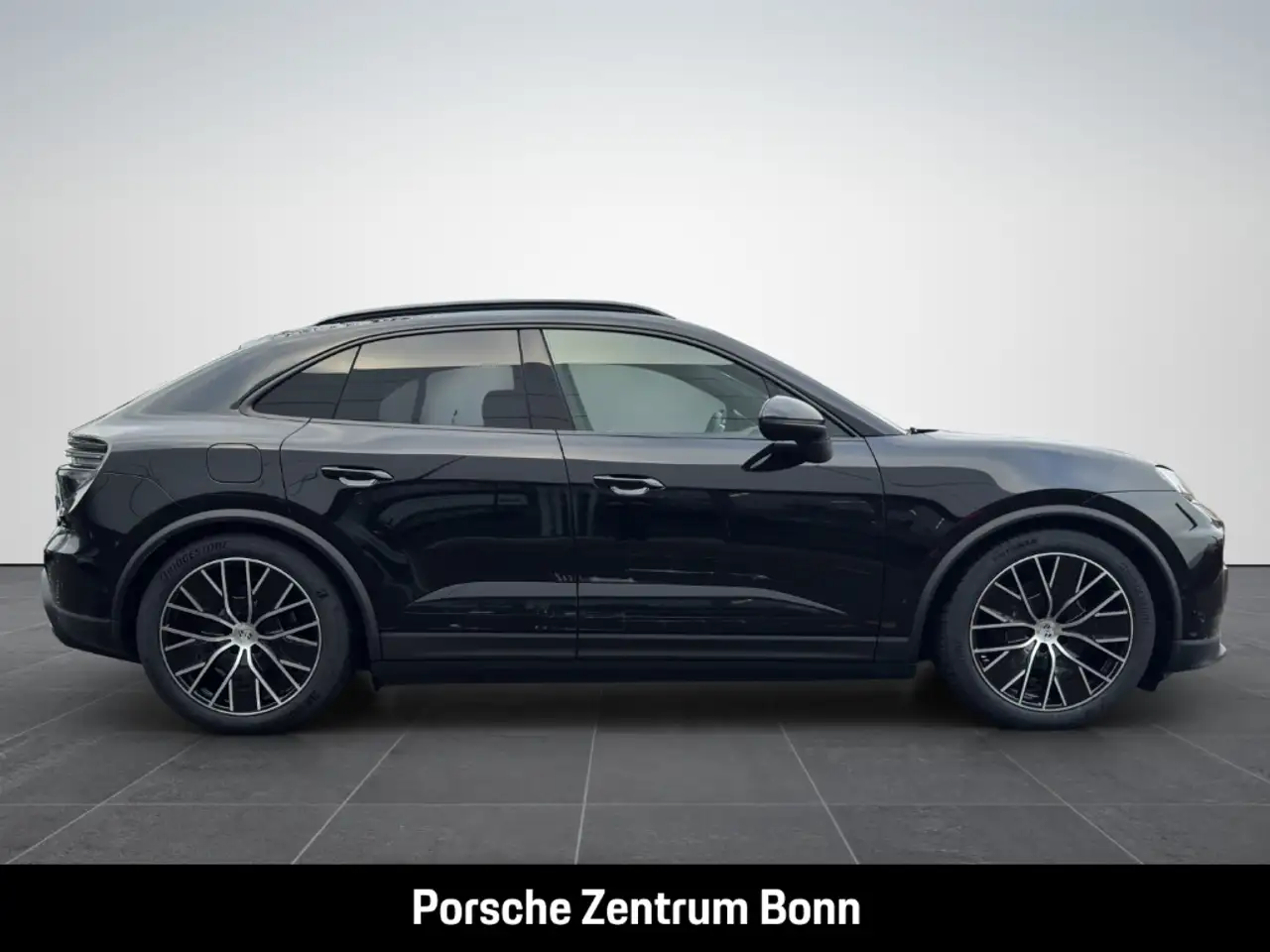 Porsche Macan 4 LED-Matrix Abstandstempomat Luftfederung 4