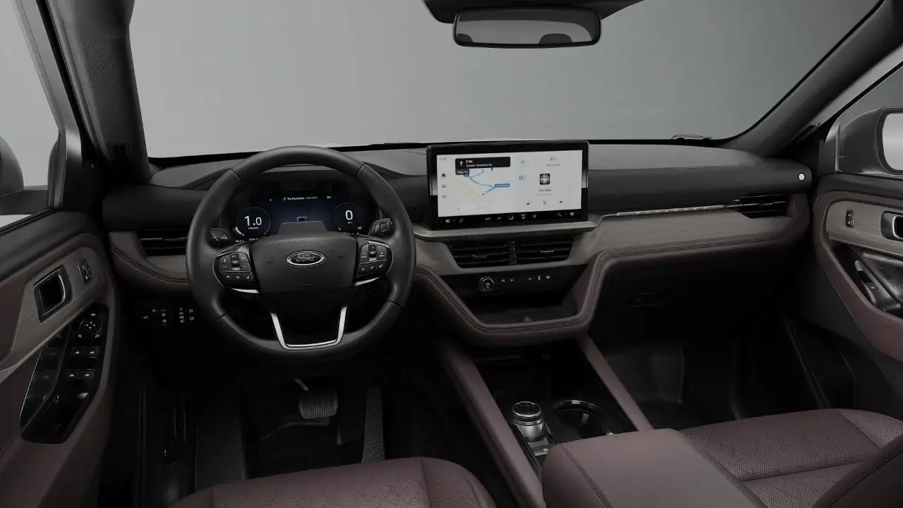 Ford Explorer снимка Ford Explorer