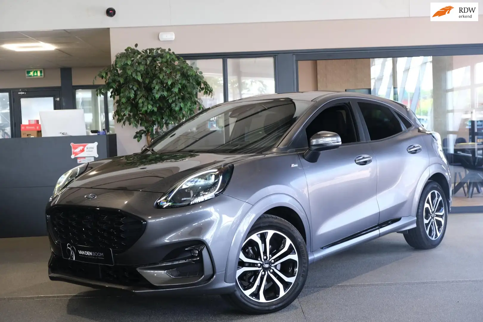 Ford Puma 1.0 EcoBoost ST-Line 125pk Navi Cruise PDC LED Grijs - 1