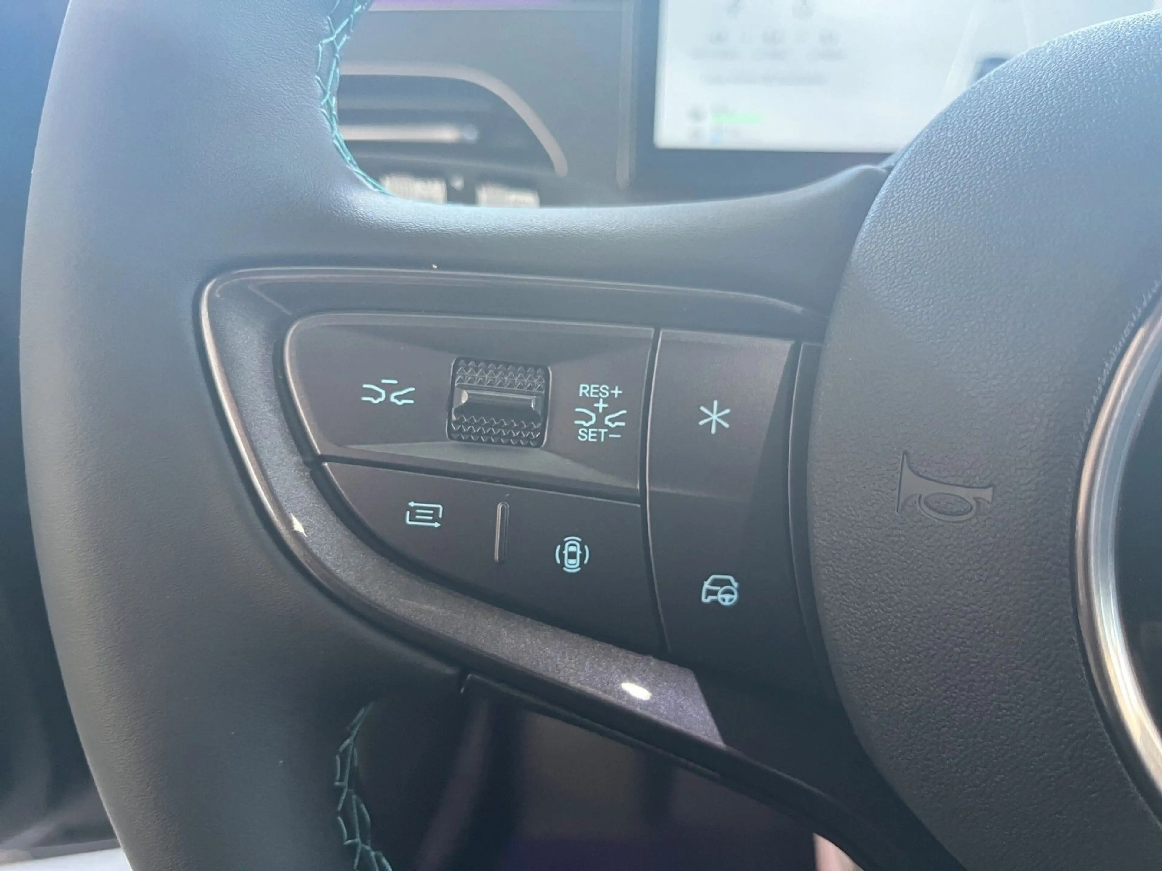 BYD Seal 6 DM-i TOURING Comfort/360°/HUD/SHZ/PANO-DA — photo 15