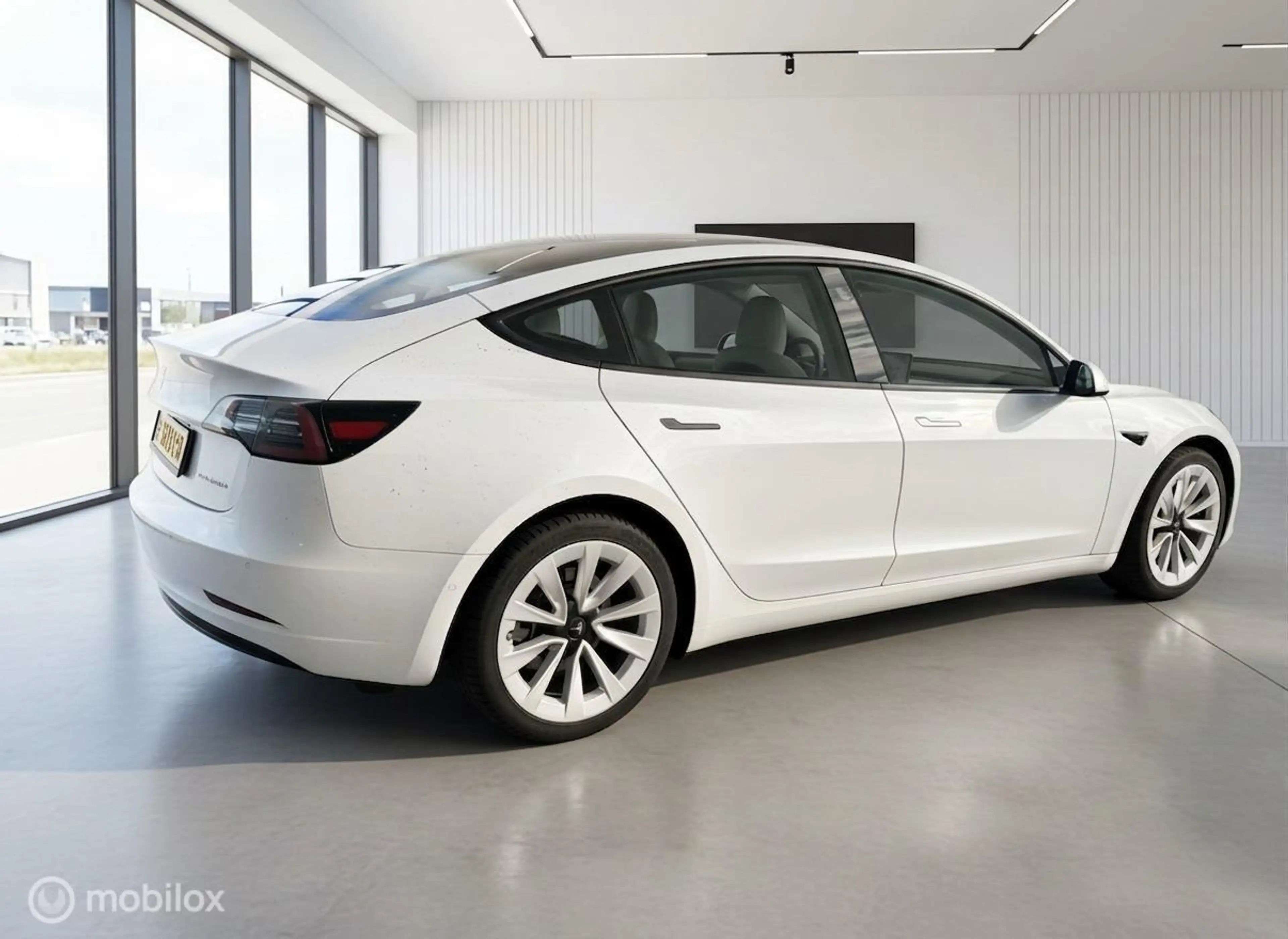 Tesla Model 3 Long Range AWD 75 kWh | SOH 91% MOBA | Facelift | — photo 9