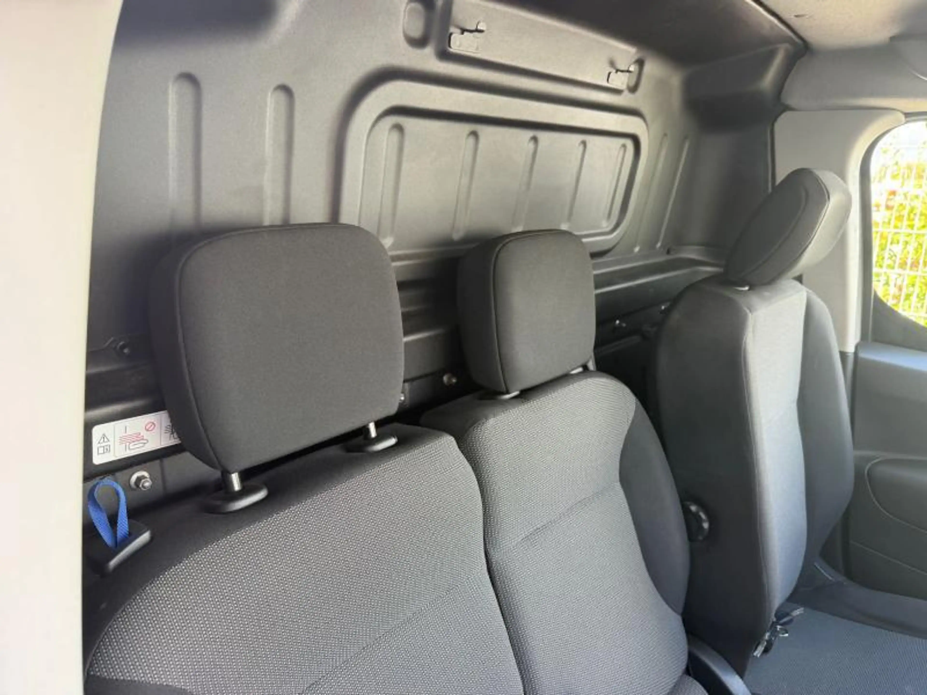 Peugeot Partner Light Standard Premium — photo 7