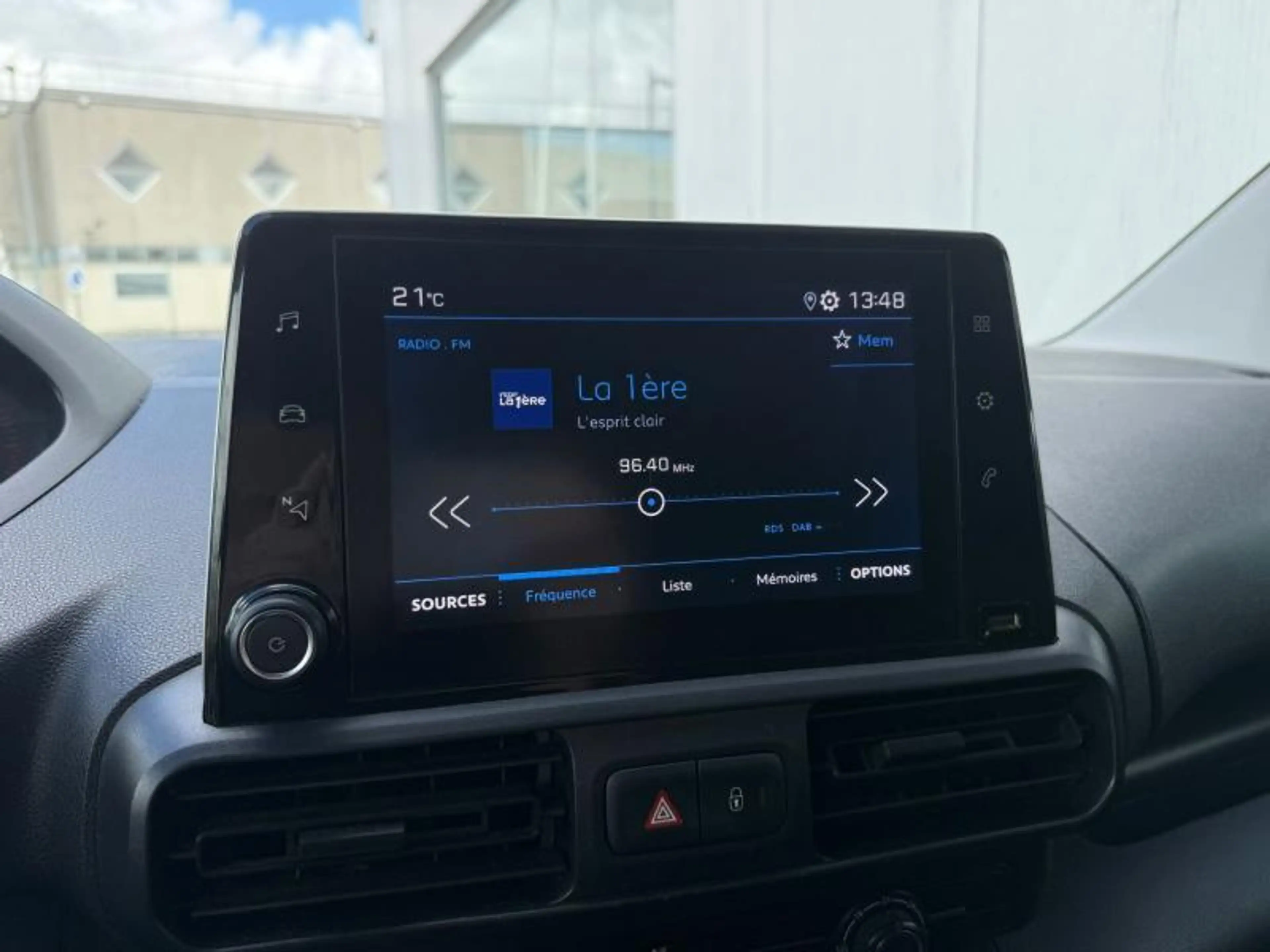 Peugeot Partner Light Standard Premium — photo 12