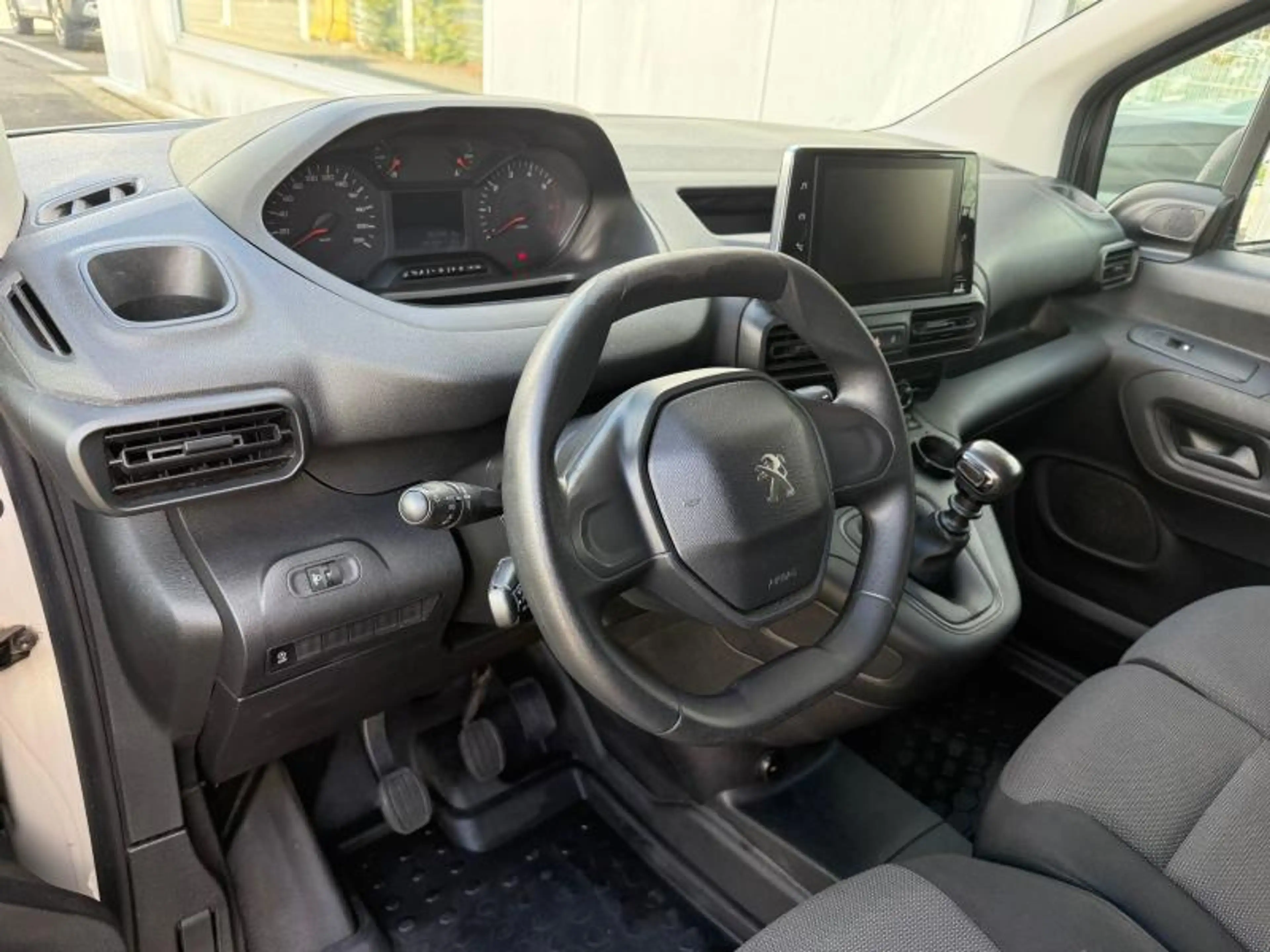 Peugeot Partner Light Standard Premium — photo 5