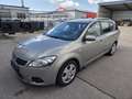 Kia Ceed / cee'd cee'd SW 1,6 CRDi Cool Surf & Drive DPF ISG !EXPORTWAGEN! Grau - thumbnail 1