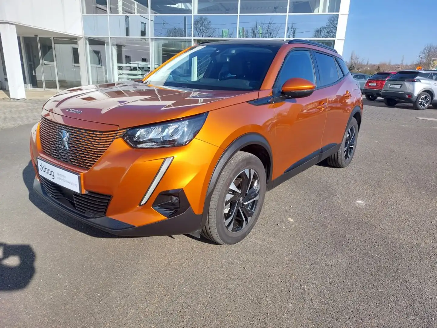 Peugeot 2008 Elektro Allure Pack Oranje - 1