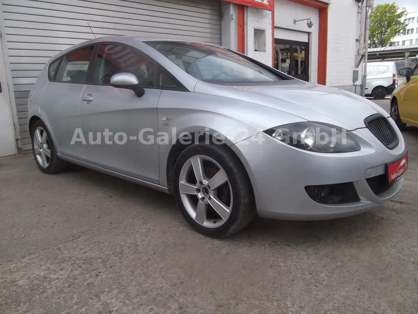 SEAT Leon Stylance / Style Tüv Neu!! Silber - 1