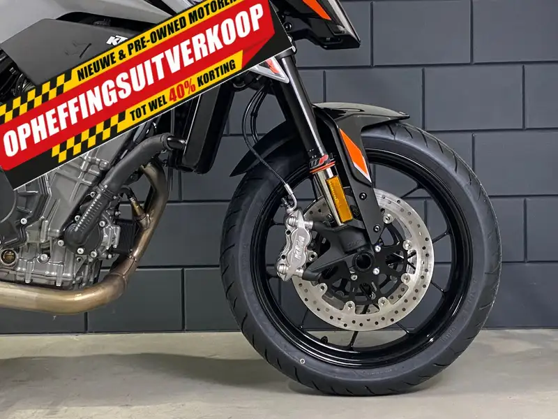 KTM 790 Duke - foto 6