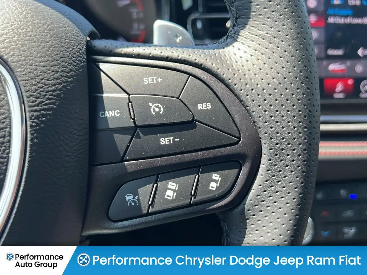 Dodge Durango снимка Dodge Durango