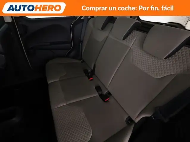 Ford Tourneo Courier view 15