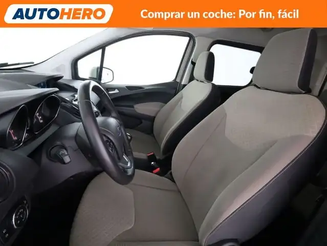Ford Tourneo Courier view 11