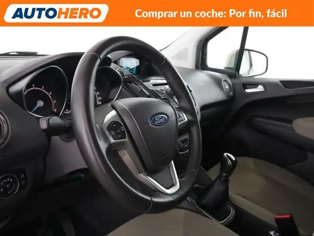 Ford Tourneo Courier view 12