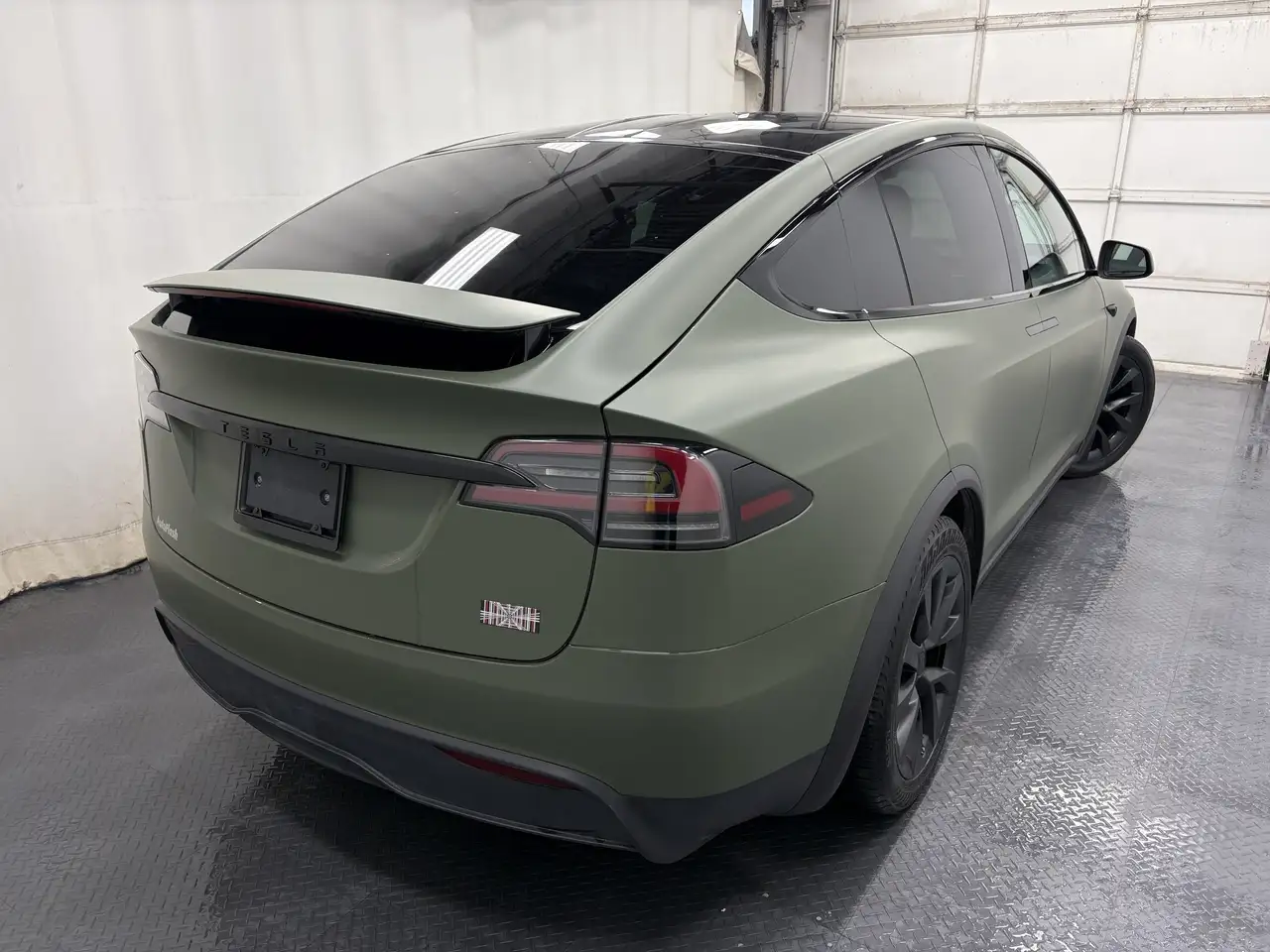 Tesla Model X снимка Tesla Model X