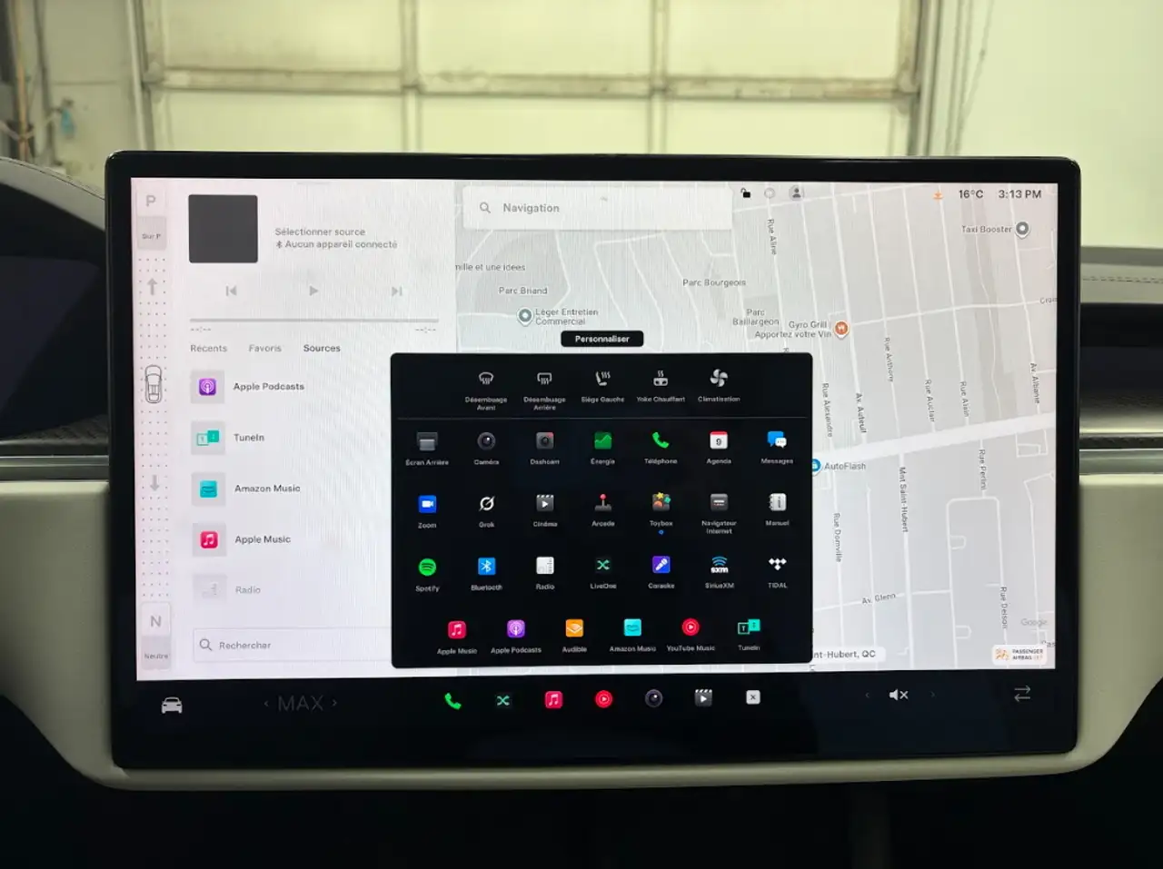 Tesla Model X снимка Tesla Model X