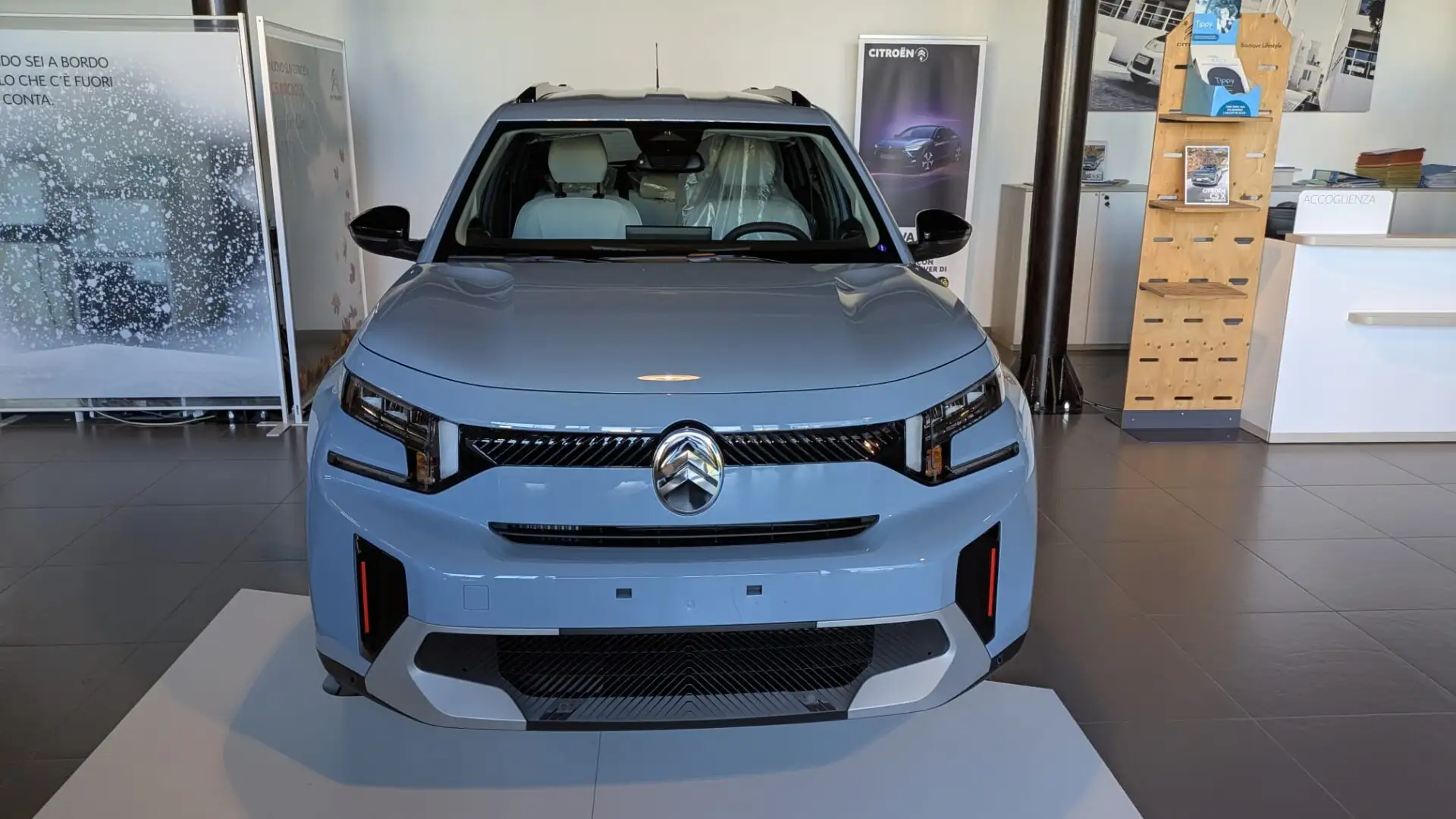 Citroen C3 Aircross Hybrid 136 e-DCS6 Max 7 POSTI VARI COLORI Bleu - 2