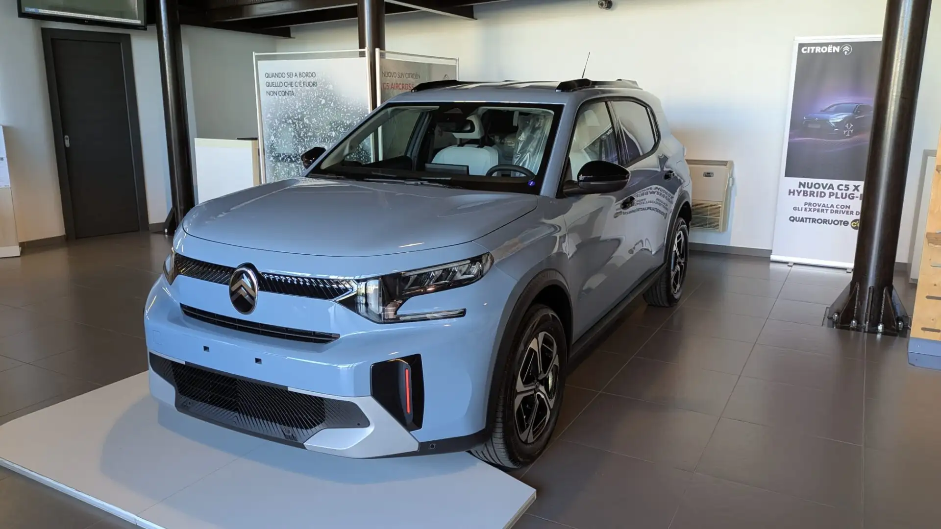 Citroen C3 Aircross Hybrid 136 e-DCS6 Max 7 POSTI VARI COLORI Bleu - 1