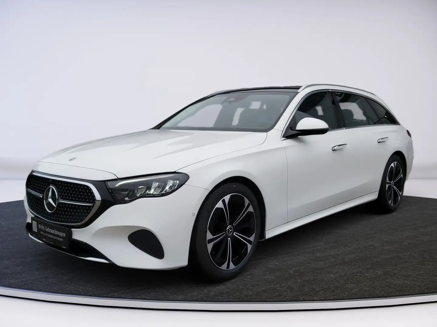 Mercedes-Benz E 220 d T Panorama AHV Weiß - 2