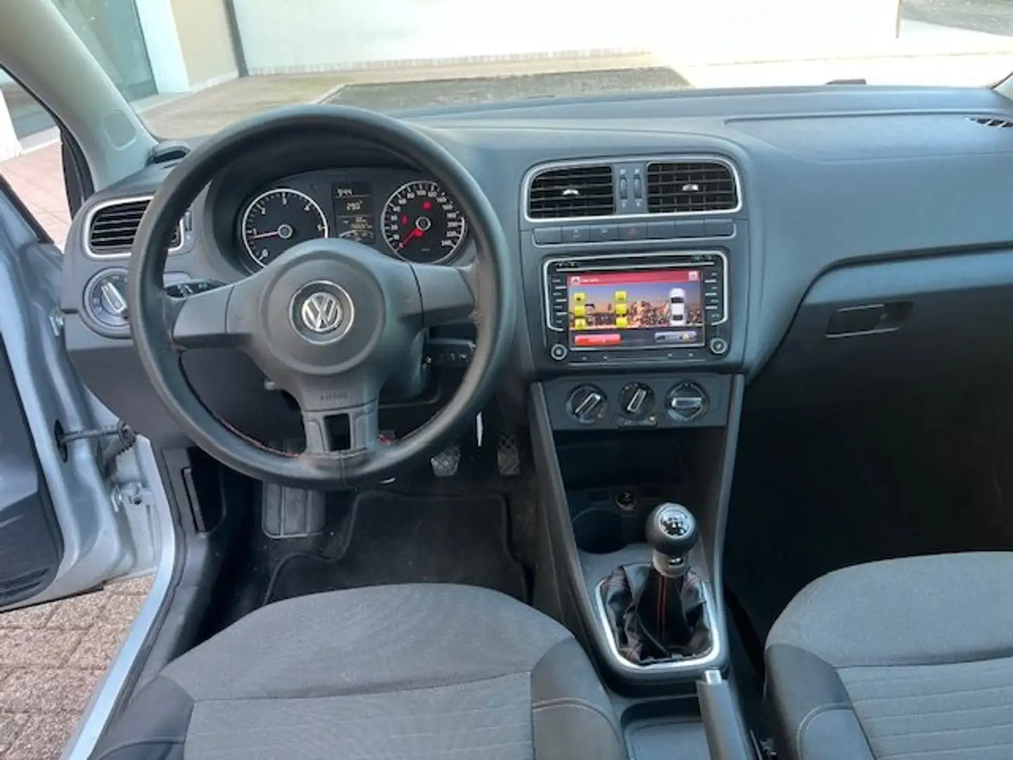 Volkswagen Polo POLO TDI  5 PORTE  X NEOPATENTATI Argent - 2