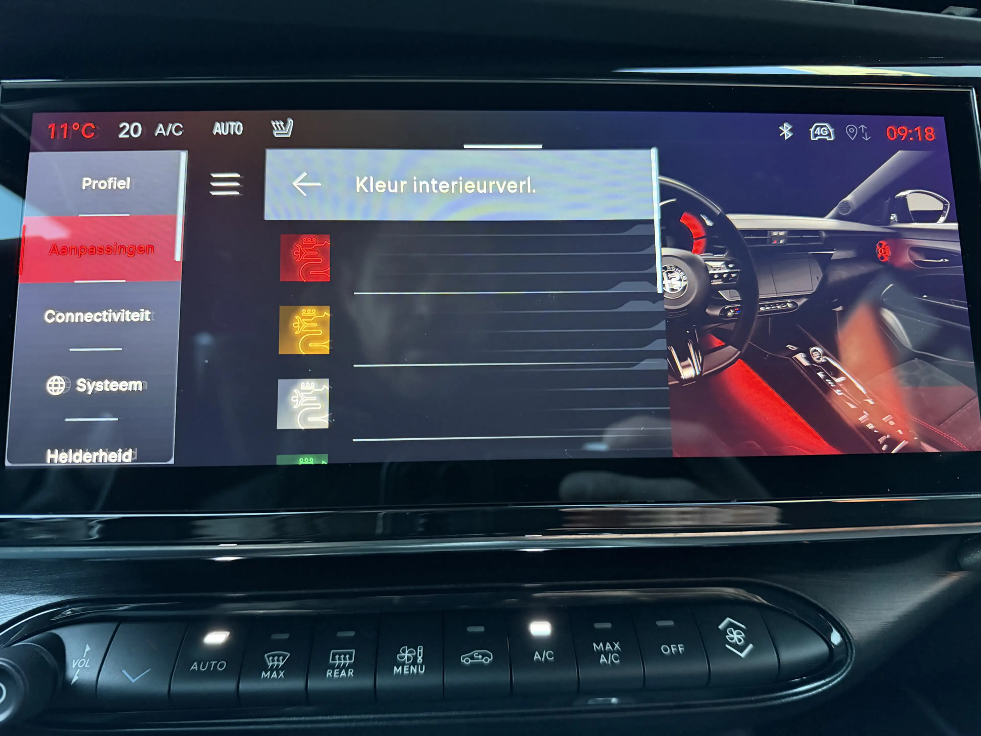 Alfa Romeo Junior 1.2 Turbo Hybrid Ibrida Speciale (Elektrische Klep — photo 21