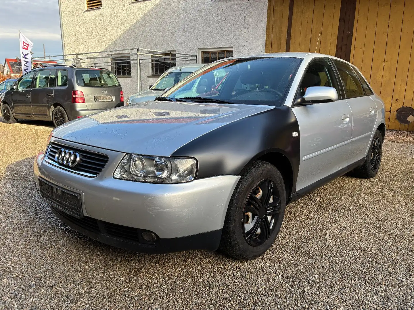 Audi A3 1.6 - 2. Hand - HU 01/28 - Silber - 1