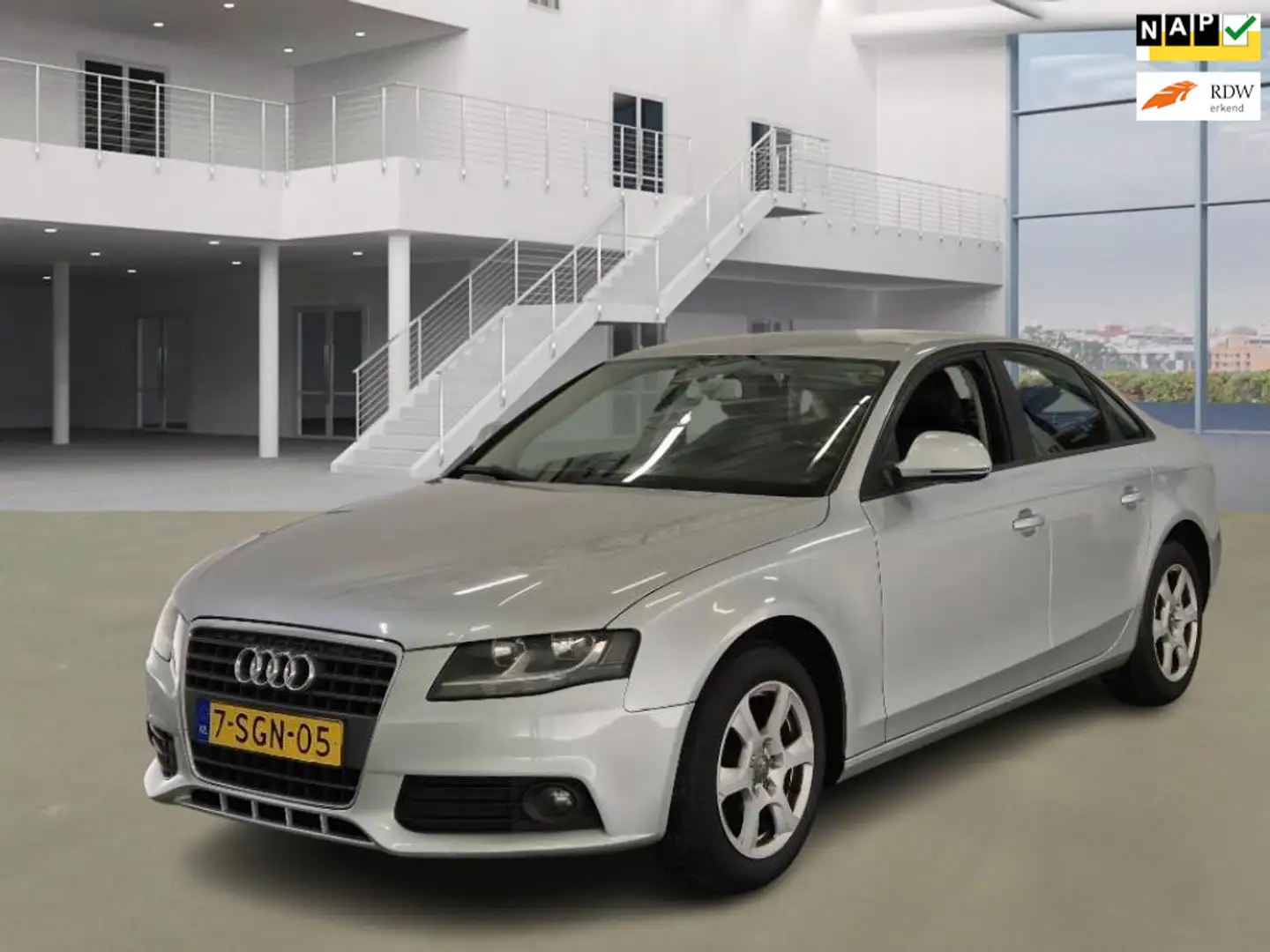 Audi A4 Limousine 1.8 TFSI Pro Line Grey - 1