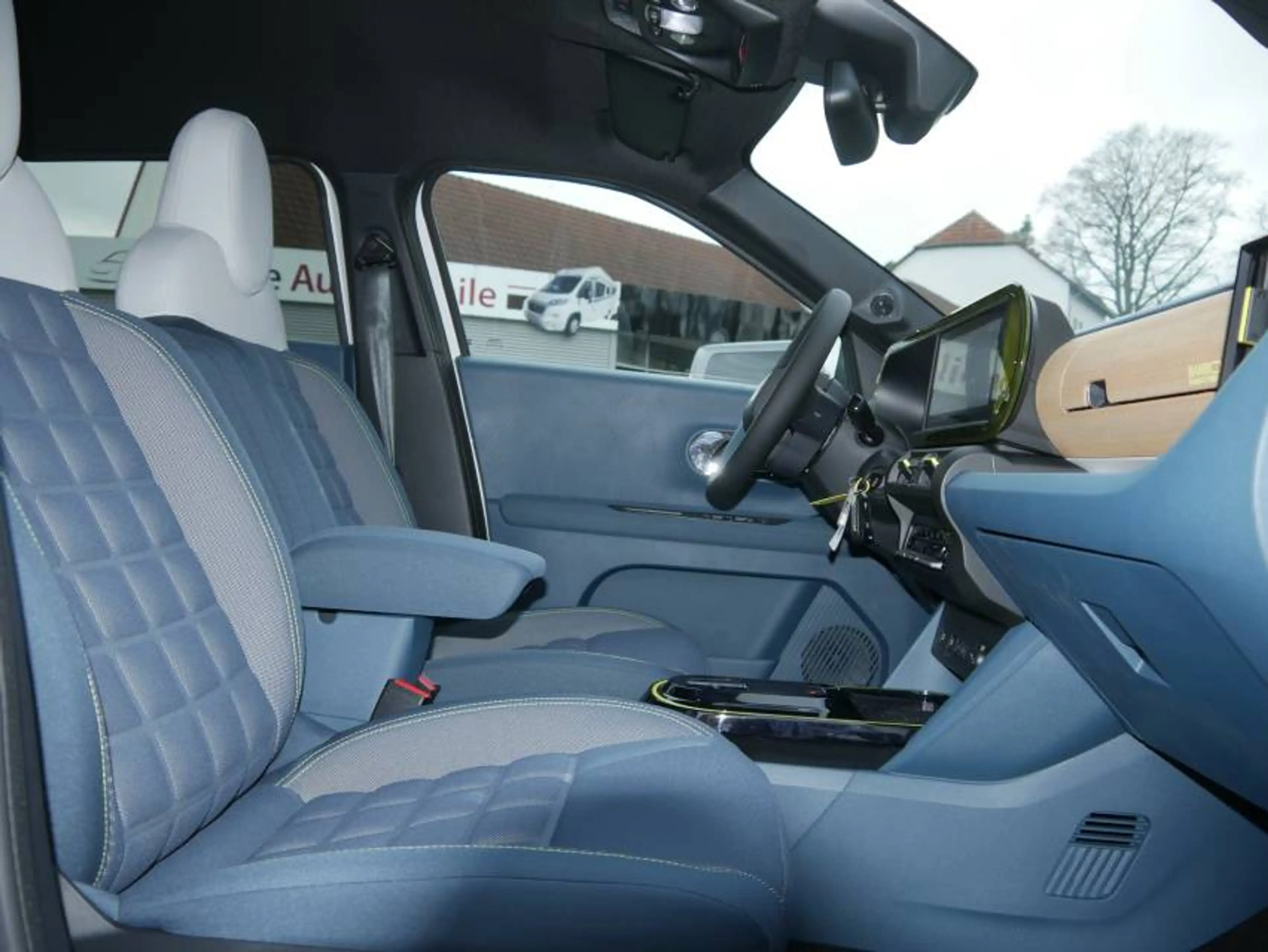 Fiat Grande Panda Hybrid la Prima Winterpaket (VOLL!) — photo 10