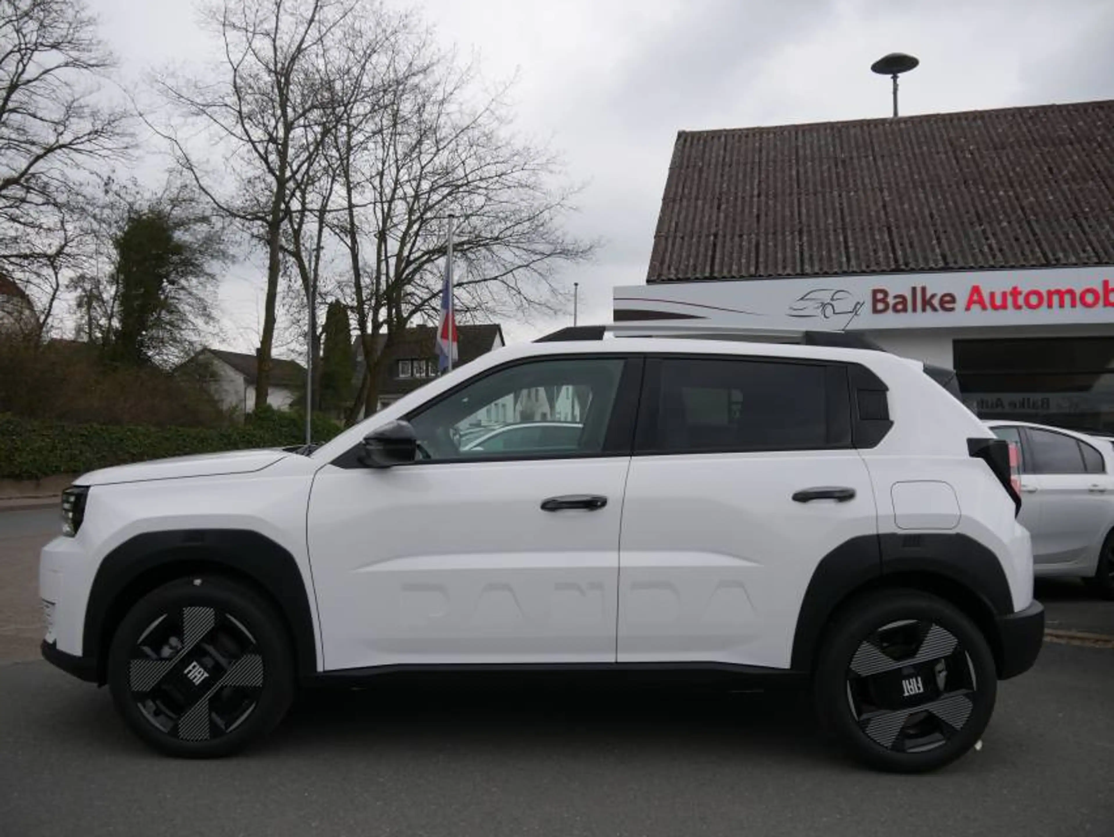 Fiat Grande Panda Hybrid la Prima Winterpaket (VOLL!) — photo 8