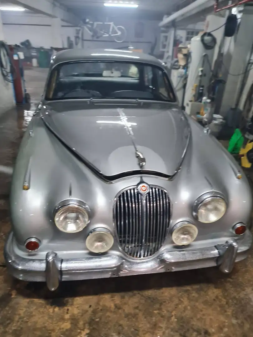 Jaguar MK II Plateado - 1