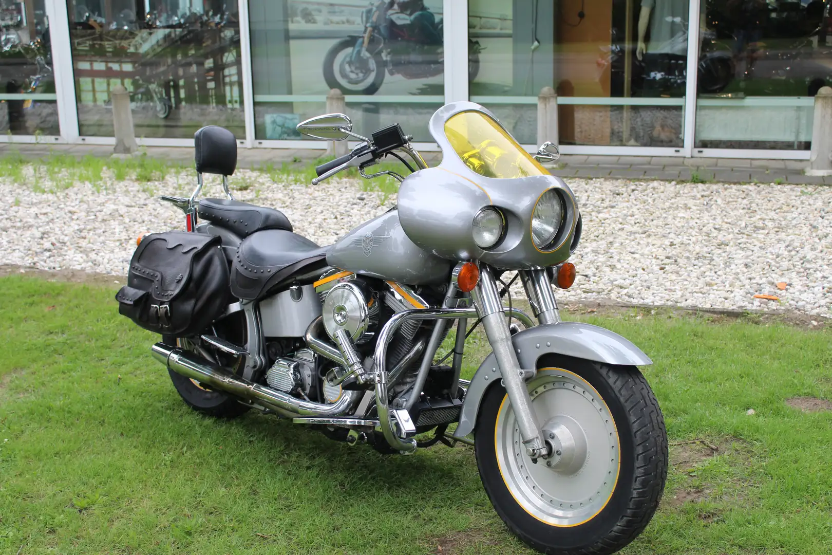 Harley-Davidson Fat Boy FLST-F Grey - Ghost Argintiu - 2