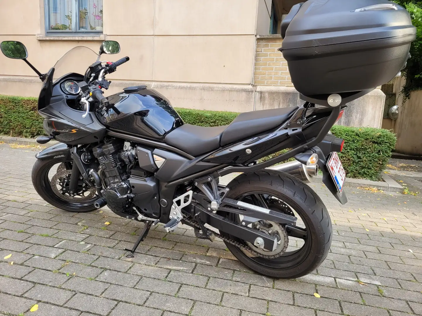 Suzuki Bandit 650 Černá - 1