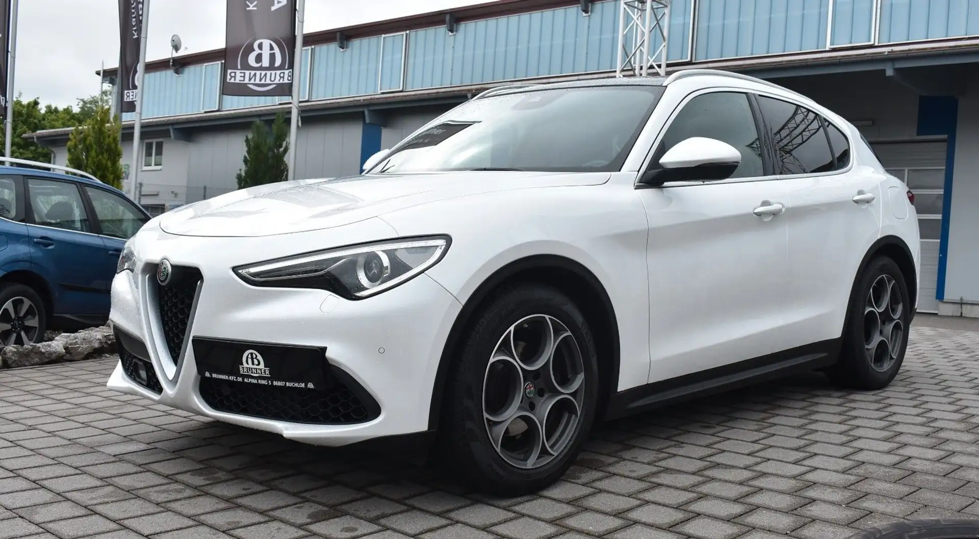 Alfa Romeo Stelvio Super Q4 Panoramadach Wit - 2