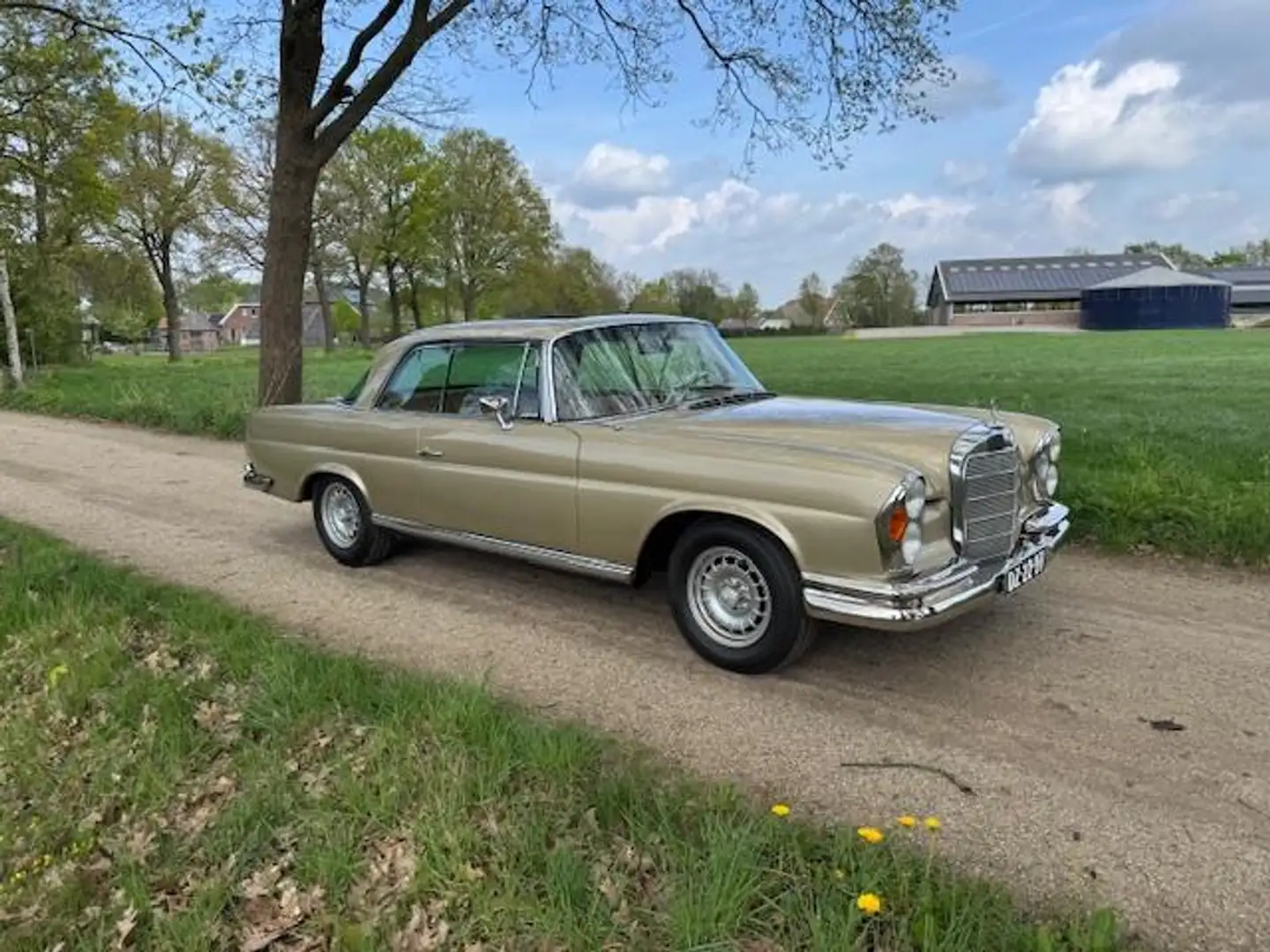 Mercedes-Benz 280 SE COUPE AUTOMATIC / Origineel NL / 1969 Beige - 1