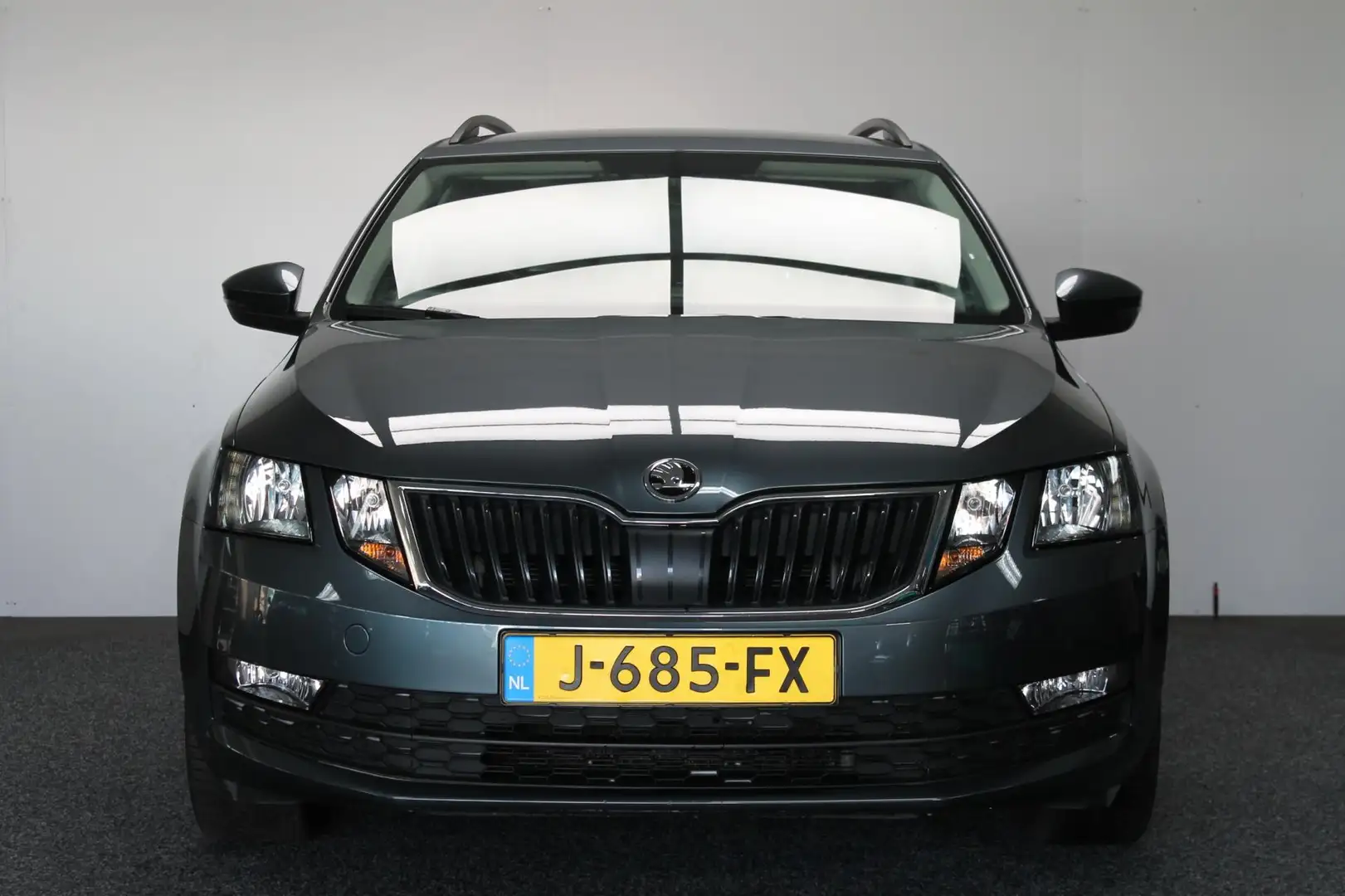 Skoda Octavia Combi 1.0 TSI Greentech Business Edition|Rijklaar Gris - 2
