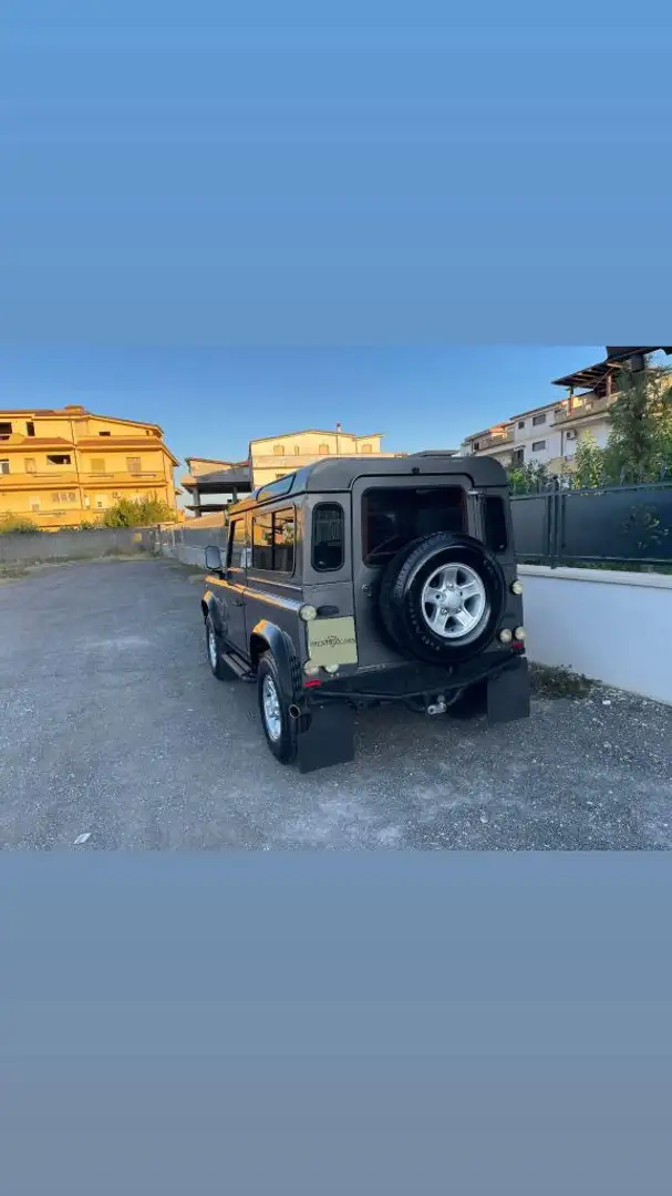 Land Rover Defender Defender 90 2.4 td SE SW - 2
