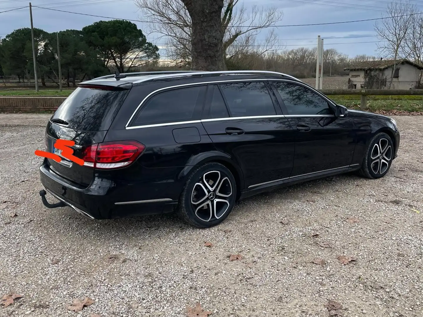 Mercedes-Benz E 350 Classe Break BlueTEC Sportline 4-Matic A - 2