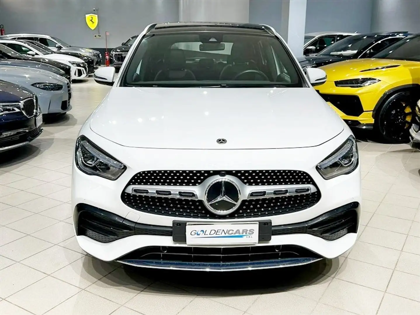 Mercedes-Benz GLA 200 GLA 200 d Premium auto Weiß - 2