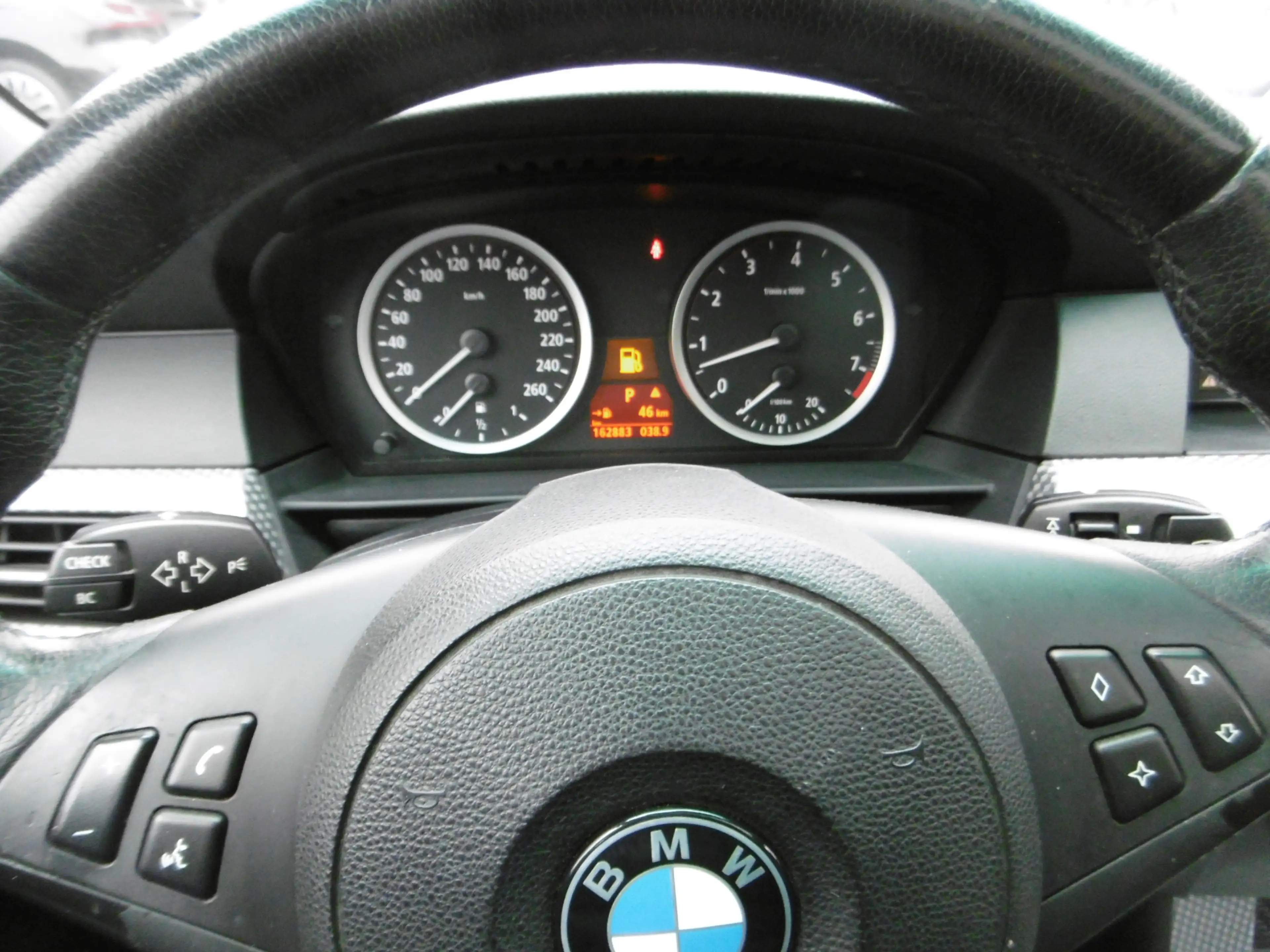 BMW 525 iA M-Sportpaket Leder Nav Xen SSD PDC 1.Hand — photo 9