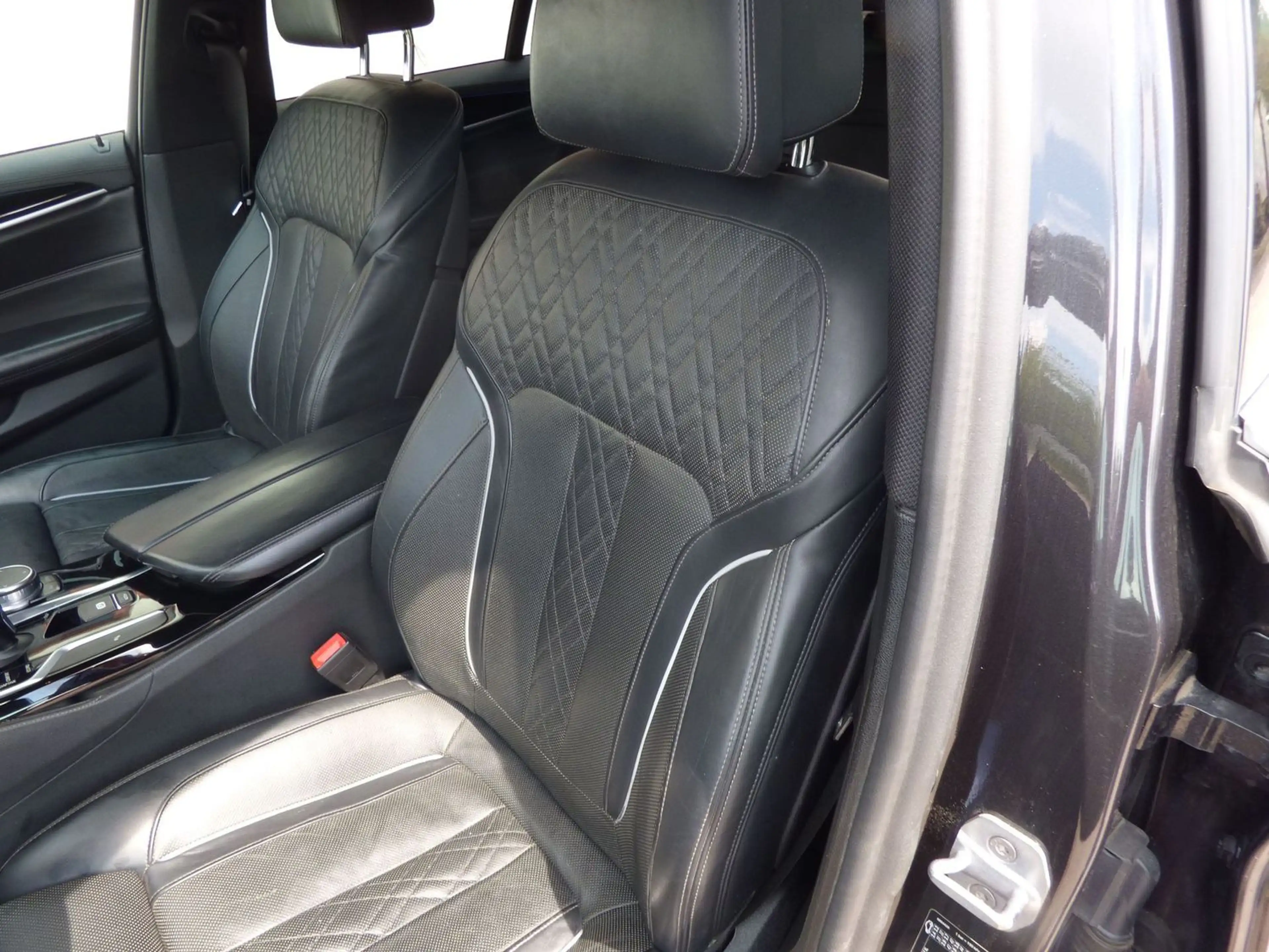 BMW 540 d xDriveLuxury Line Pano, Allrad,Sitzlüft.gepflegt — photo 14