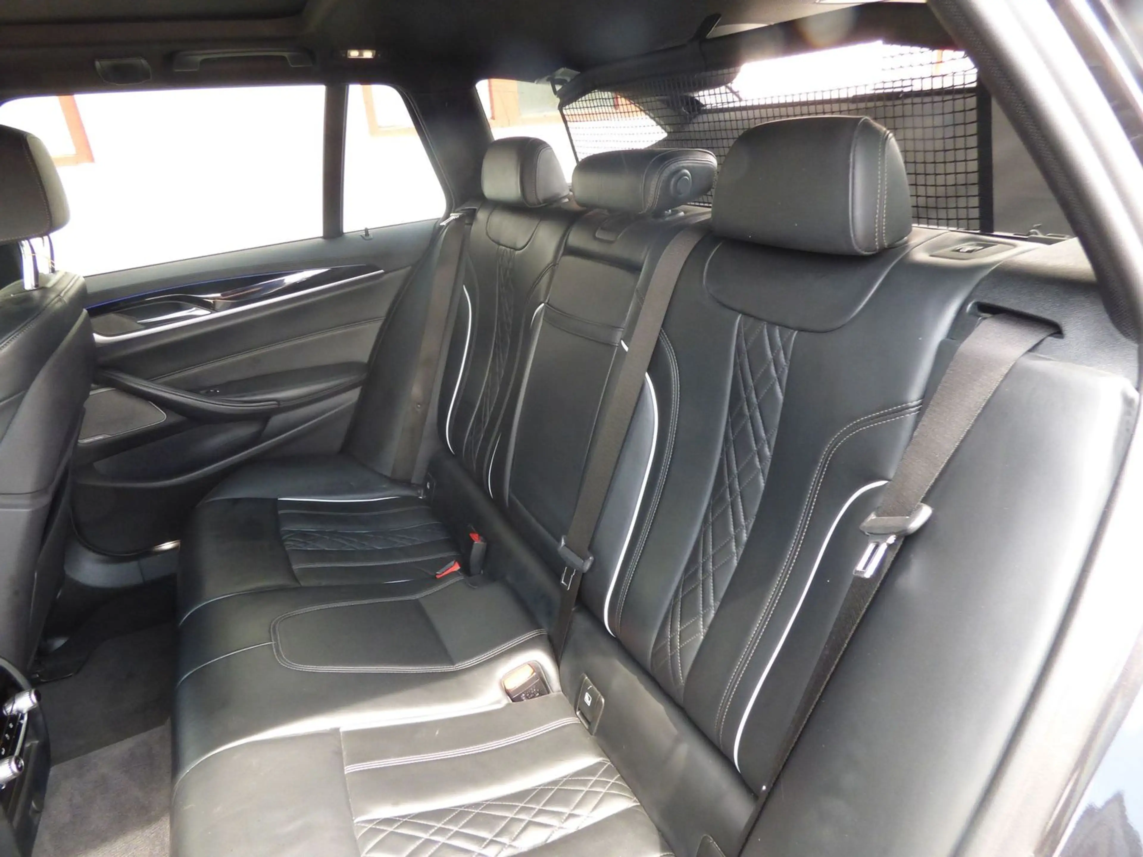 BMW 540 d xDriveLuxury Line Pano, Allrad,Sitzlüft.gepflegt — photo 11