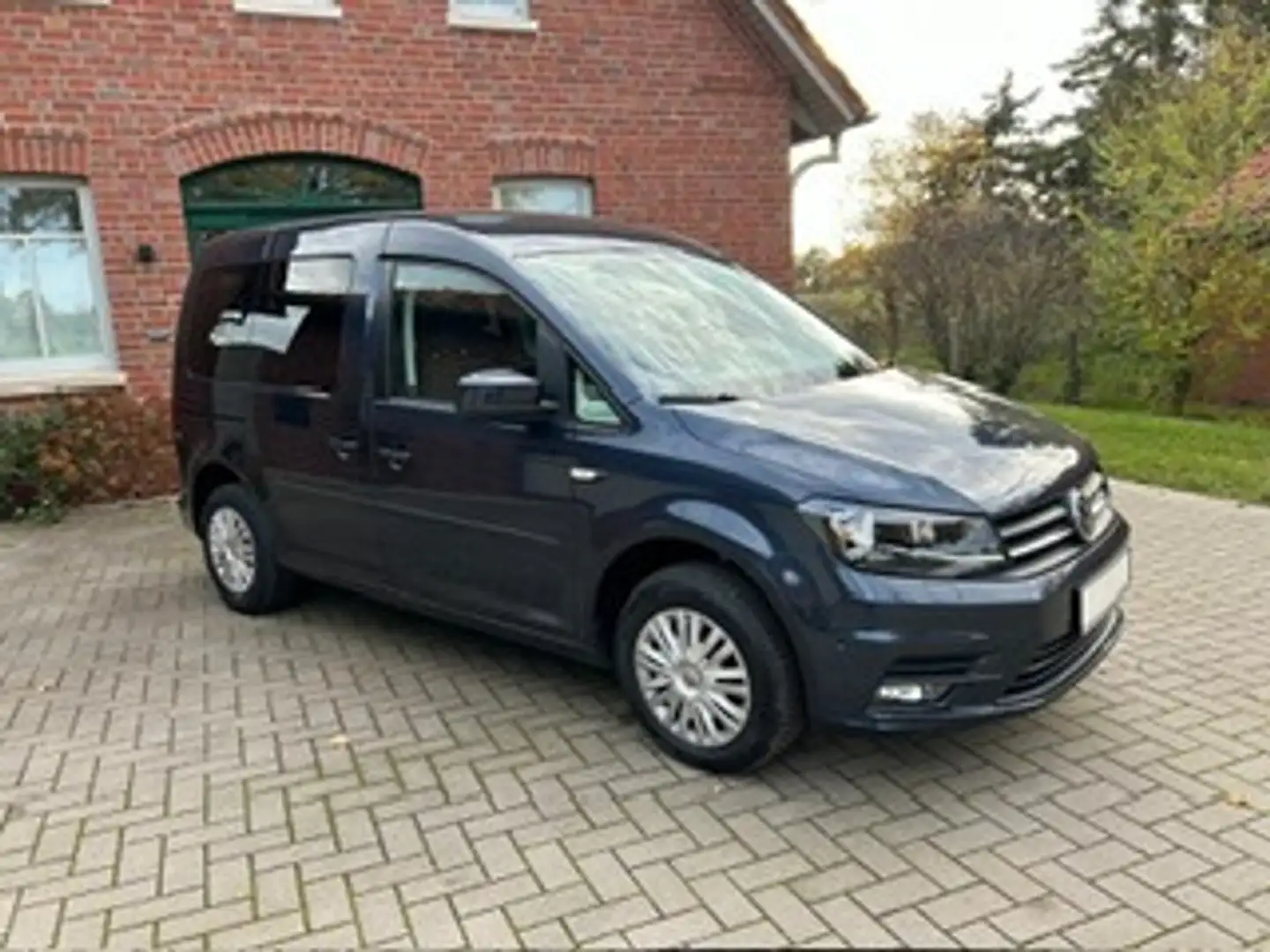 Volkswagen Caddy 1.2 TSI trendline,SHZ,AHK,PDC Blau - 2