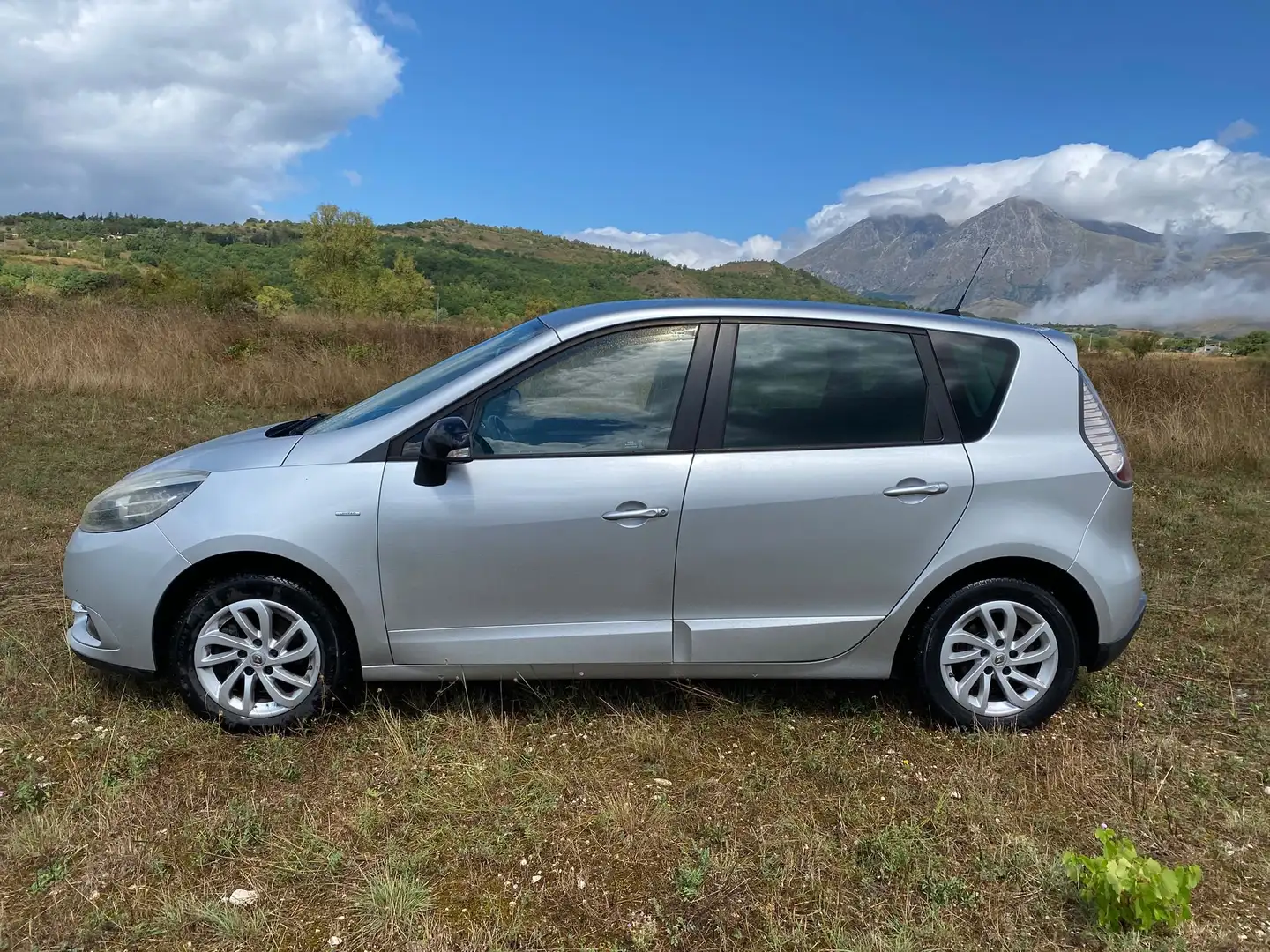 Renault Scenic Scenic X-Mod 1.5 dci Limited Grigio - 1