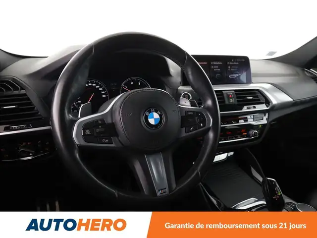 BMW X4 view 11