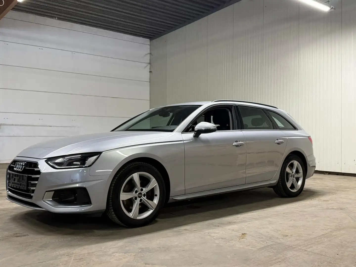 Audi A4 Avant 35 TFSI S tronic advanced - 2