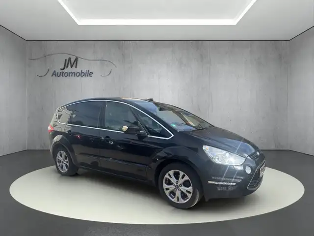 Ford S-Max main image