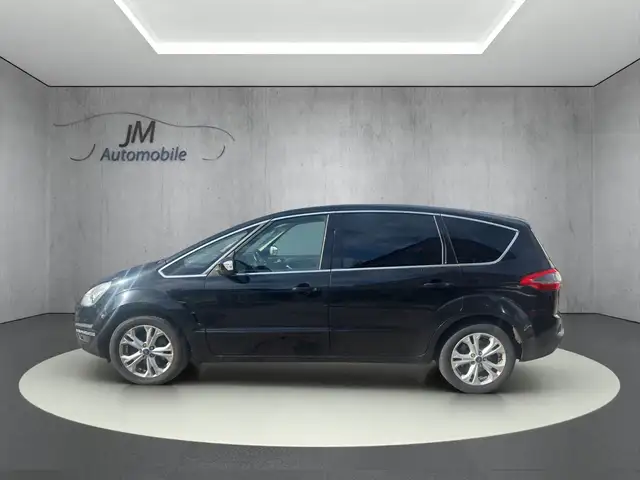 Ford S-Max view 5