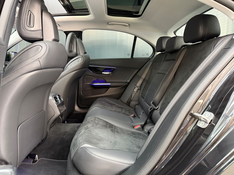 Mercedes-Benz C 180 Edition AMG* Pano*360°*Memory*Burmester — photo 17
