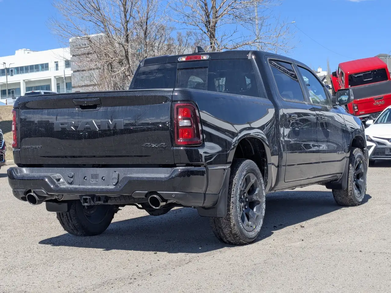 RAM 1500 снимка RAM 1500