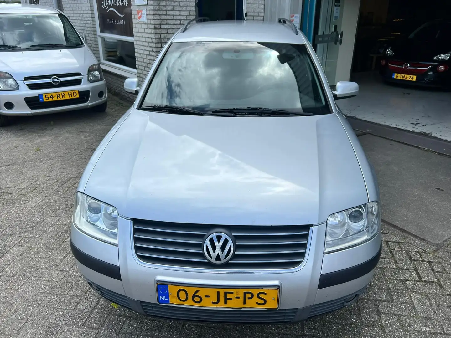 Volkswagen Passat Variant 1.8 Turbo Trendline Gris - 2