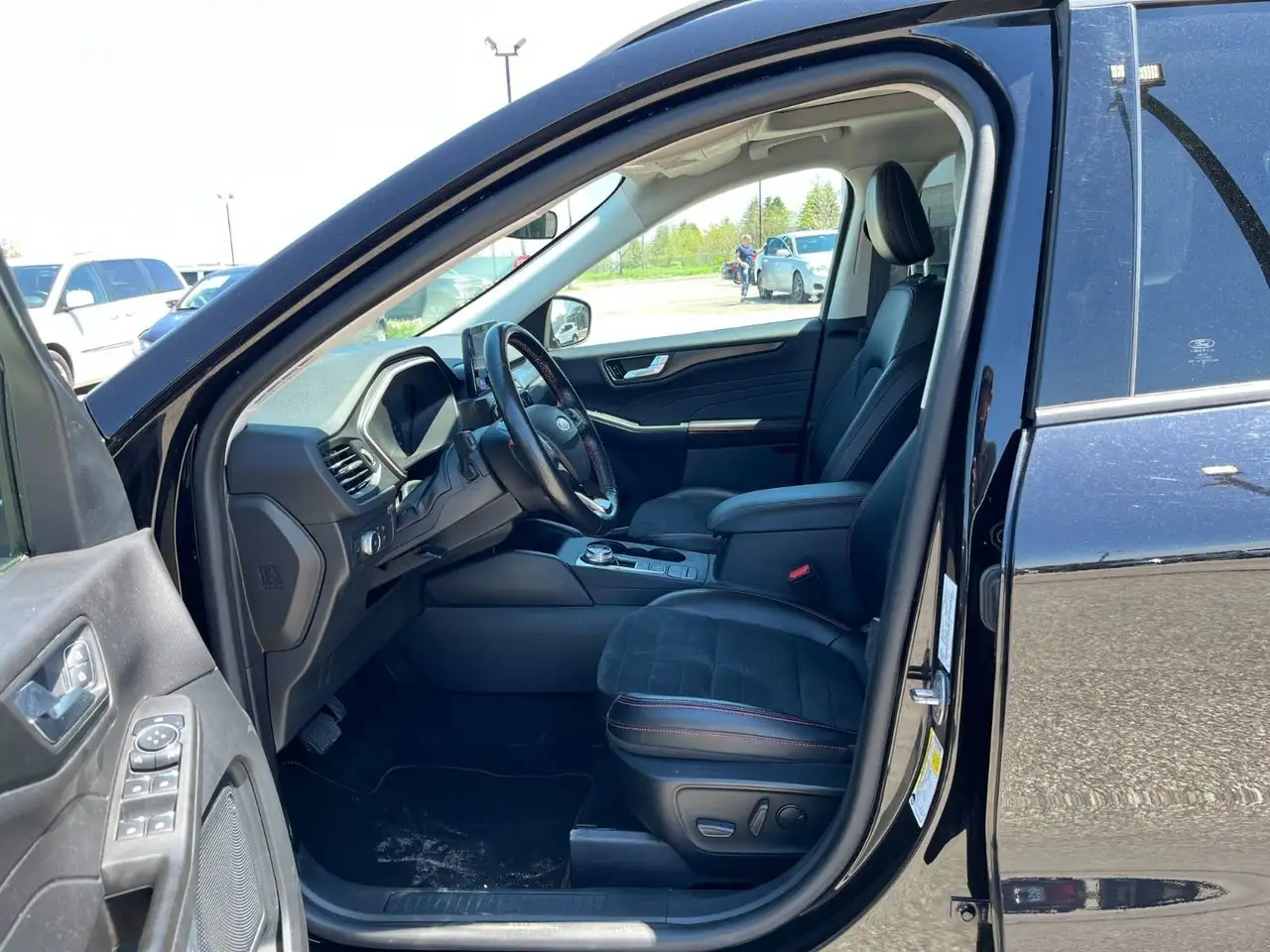 Ford Escape снимка Ford Escape