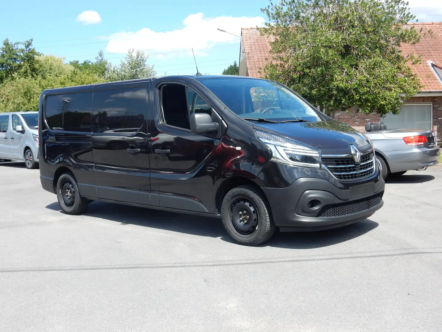 Renault Trafic 2.0dci L2 trekhaak (12810Netto+Btw/Tva) Noir - 1